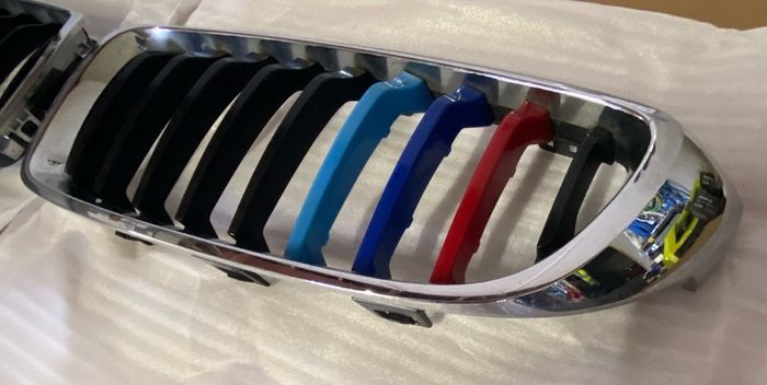 BMW 4 Series F36 Original Grill c/w clip on M performance colours