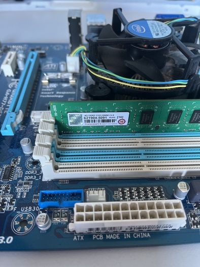 Gigabyte H77 with i5-3330 and 4gb DDR3 1333mhz