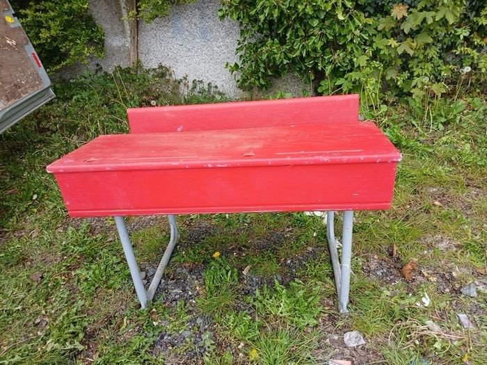 school desk