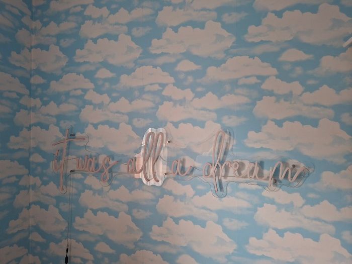 Neon wall light / girls bedroom / playroom decor