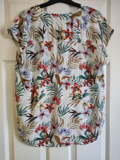 House Brand Floral Blouse Size S