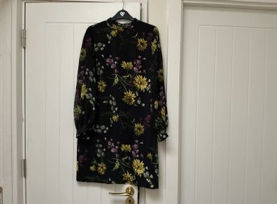 Warehouse flower dress size 10