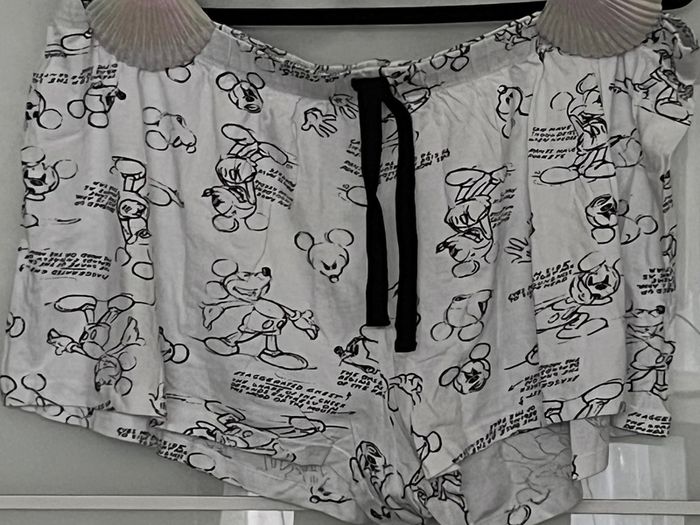 Disney Pyjamas Size XL