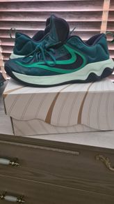 Nike Giannis Basketball Trainers Size Uk11