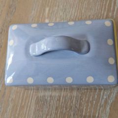 Butter dish