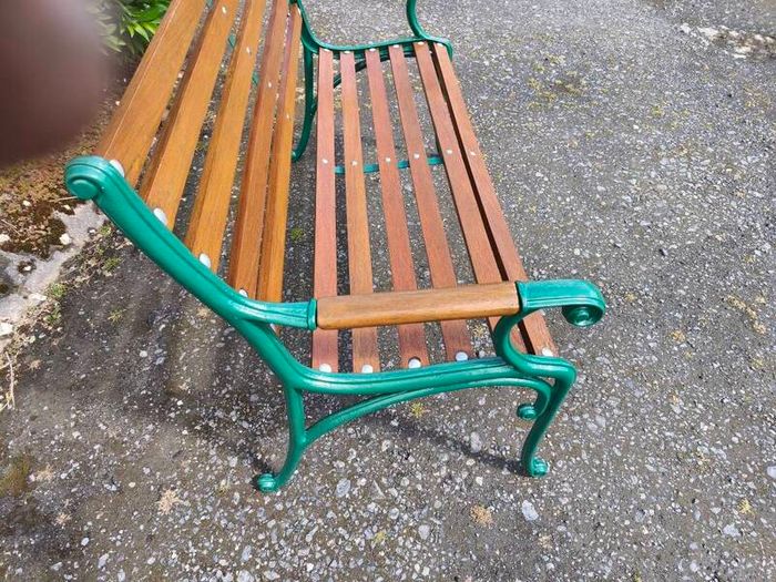 Bench