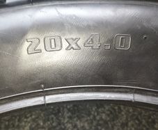 20 x 4 Fat tyre