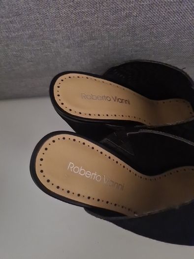 Dune shoes