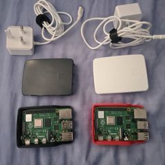 2x raspberry pi4 - 4GB