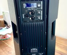 Active 300watt Rms 1000watt peak Pa Speaker one only