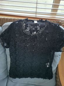 Vila black lace top size large