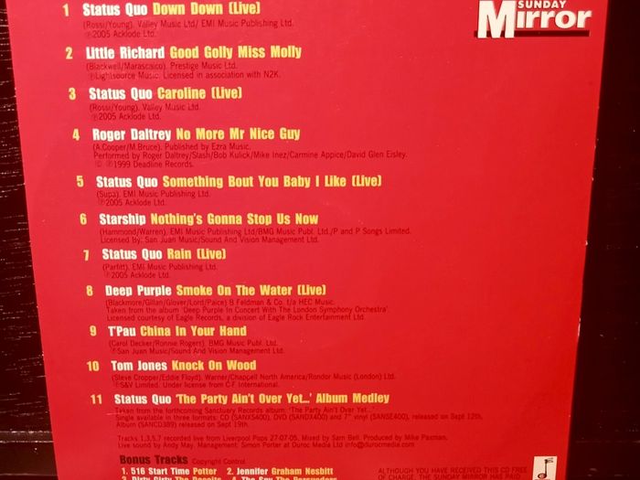 2005. Status Quo And Friends. 40th Anniversary Souvenir CD  Vol 2.