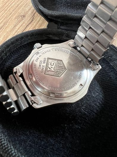 TAG Heuer Professional 2000
