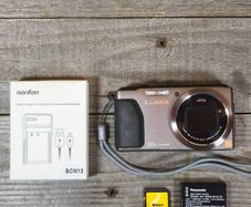 panasonic lumix dmc-tz40 digital camera 18MP 20X zoom sley grey