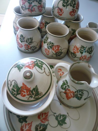 Stoneware Jackson Pottery Coffee tea service 12 pieces. IMMACULATE. CLASSIC STONE WARE