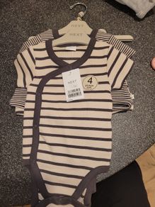 Brand new bodysuit & shorts 4 piece set -3-6mths