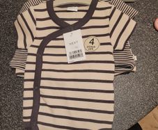 Brand new bodysuit & shorts 4 piece set -3-6mths