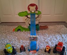 Blaze Cars x4 With Fun Track/Ramps