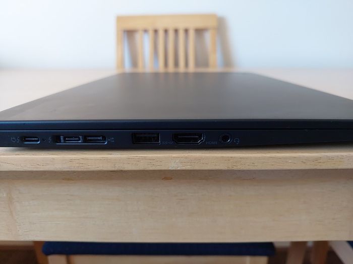 Lenovo ThinkPad X1 Carbon Gen 8 | 10th Gen | Core i5 10310U | 256GB NVMe | 14" | Windows 11