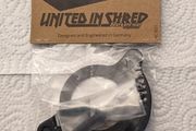 Reverse Components chain guard BB mount adapter - black