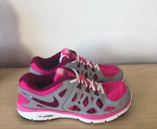 Nike dual fusion