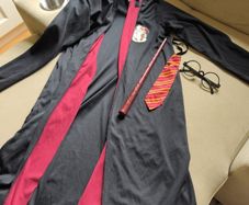 Harry Potter unisex boys/girls costume robe tie glasses + magic wizard wand with light up and sound