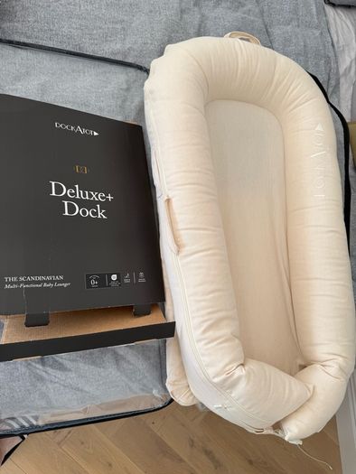 Brand New Unused Dockatot Deluxe+ in Sand