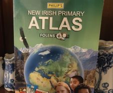 new irish primary Atlas Folens