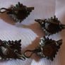militaria two item's, also 4  shoulder pip's Image 4