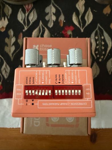 Chase Bliss Mood pedal