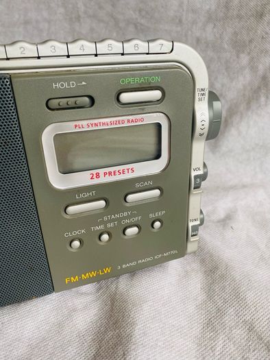 Sony 3 band radio ICF-M770L