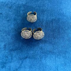 Three adjustable filigree rings - bronze tone