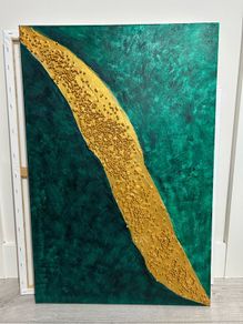 Green textured 3D painting