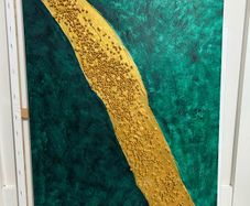 Green textured 3D painting