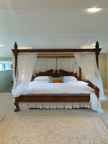 Four poster carved Indonesian bed super king incl bedside tables and dresser