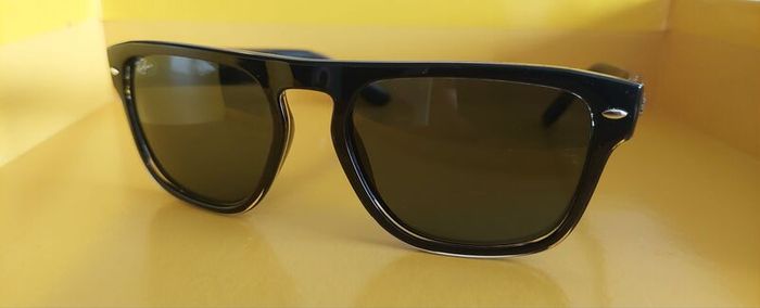 Ray Ban  Sunglasses