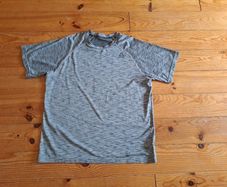 Size XL Grey Reebok Teeshirt