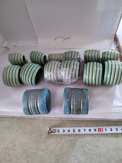 Set Of 6 Green Pottery Napkin Holderand Onther 2.