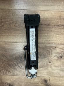 car jack Mercedes