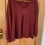 Burgundy top size size xl Image 2