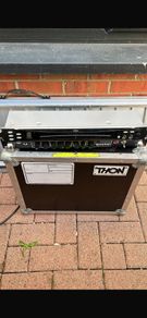 Korg DTR 2000 rack tuner