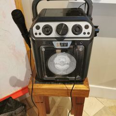 karaoke machine