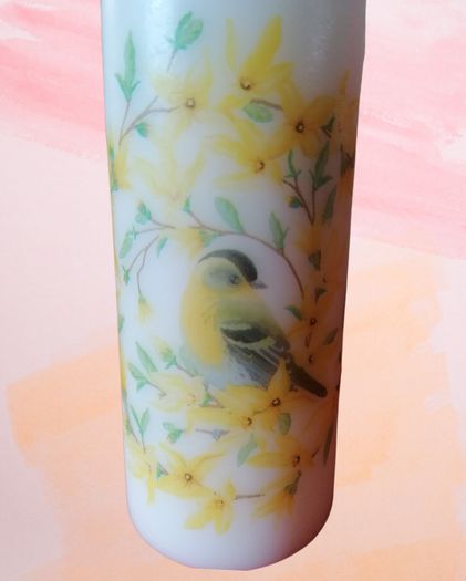 Large brand new unscented decorative pillar candle summer bird/ birthday gift