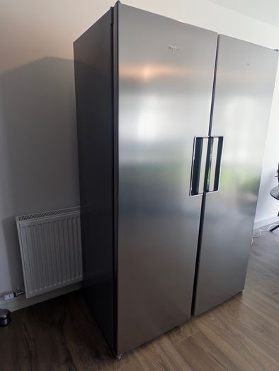 Whirlpool Fridge & Freezer