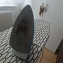 ironing board and iron Image 5