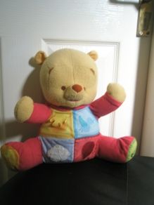 Singing Winnie the POOH