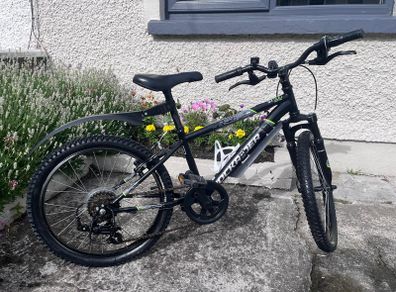 Rockrider kids bike (20" suits approximately age 6-9)
