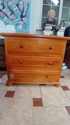 wooden chest of drawers