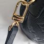 cross body bag Image 4