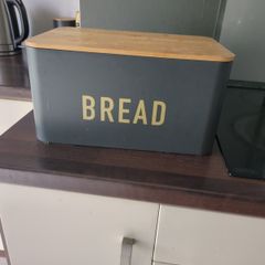 bread bin